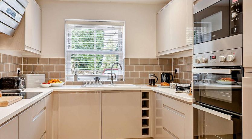 Photo of 3 Bed in Bourton-on-the-Water