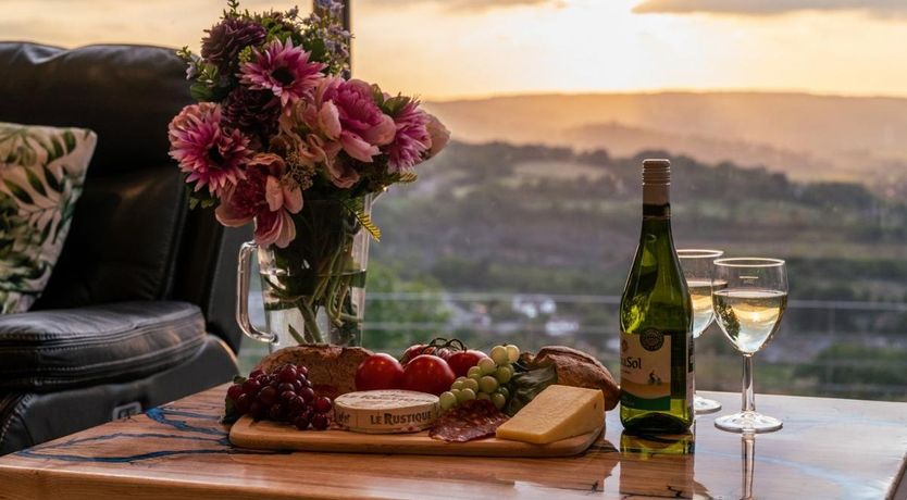 Photo of 7 Bed in Starkholmes