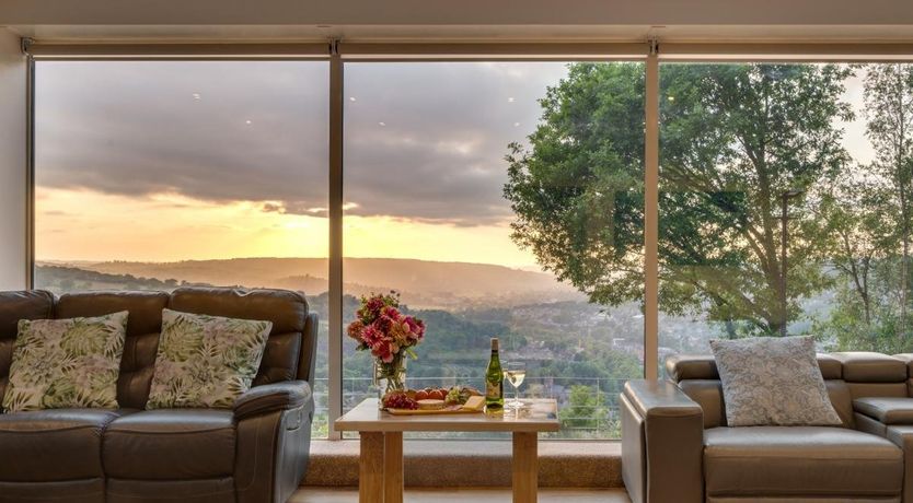 Photo of 7 Bed in Starkholmes