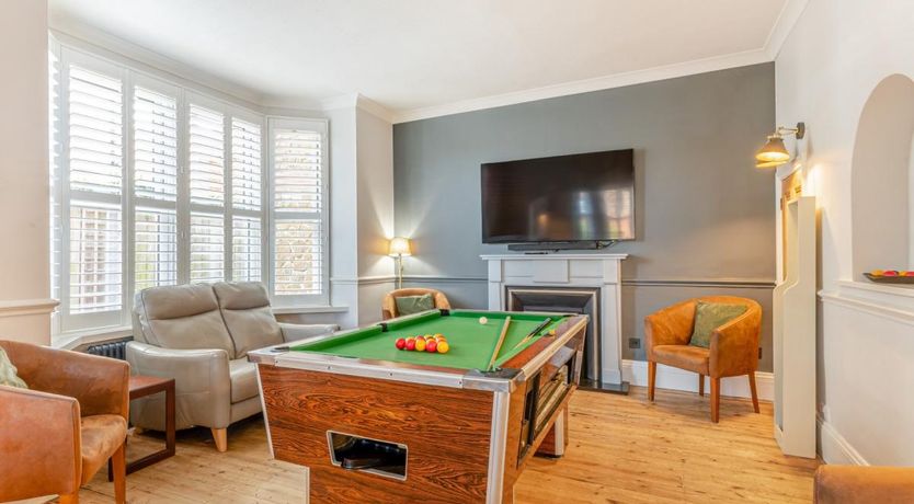 Photo of 8 Bed in Hunstanton