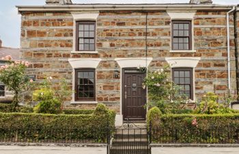 Penywhelp House Holiday Cottage