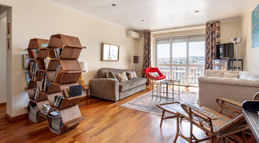 Photo of Lisbon Intuition