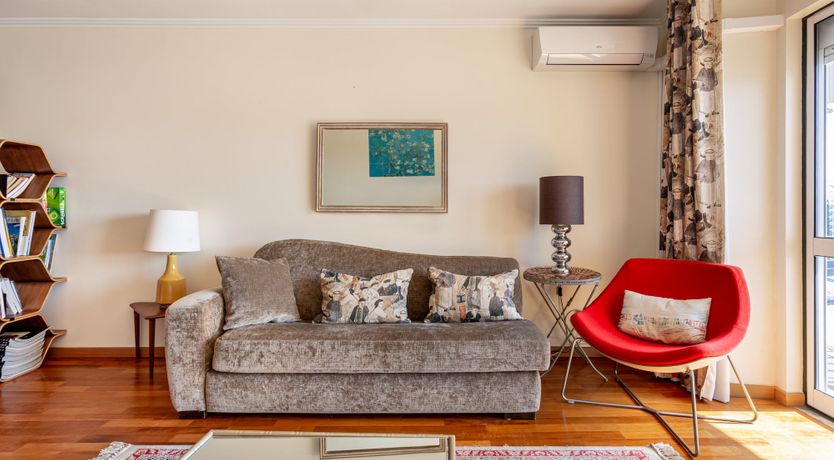 Photo of Lisbon Intuition