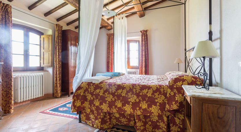 Photo of Honey & Lavender