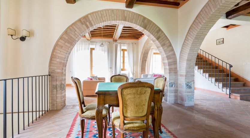 Photo of Honey & Lavender