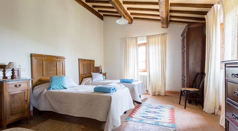 Photo of Honey & Lavender