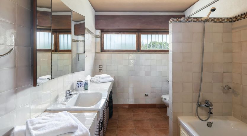 Photo of A Cliffside Quinta