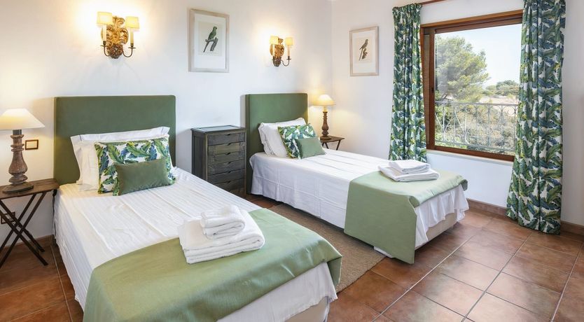 Photo of A Cliffside Quinta