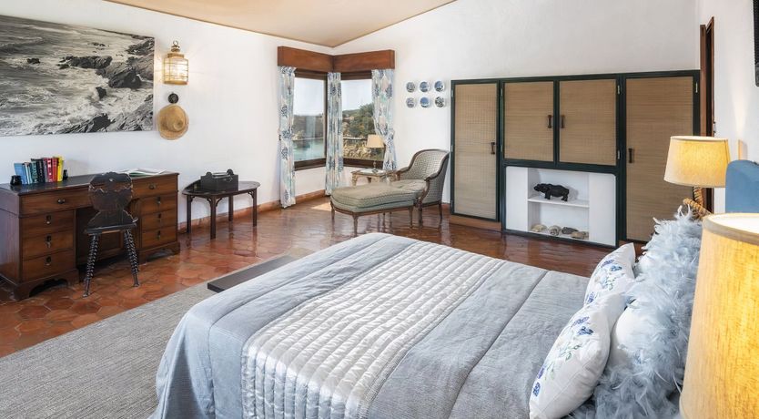 Photo of A Cliffside Quinta