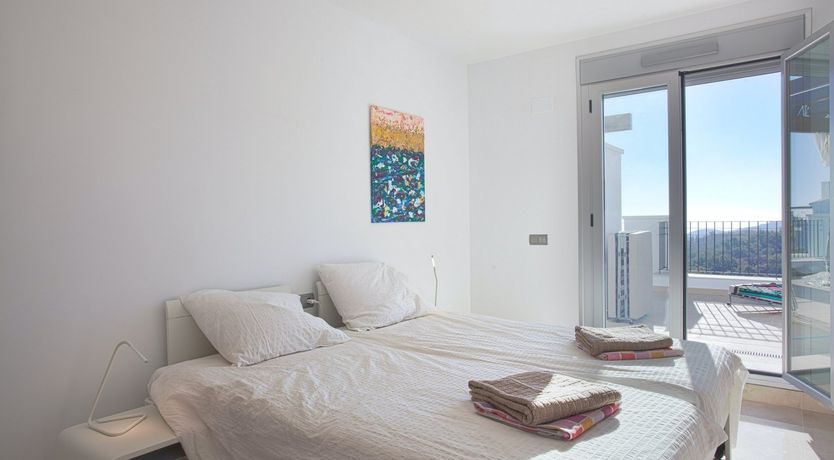 Photo of Hilltop Deals