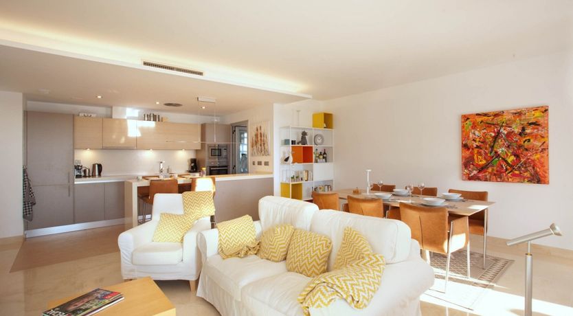 Photo of Hilltop Deals