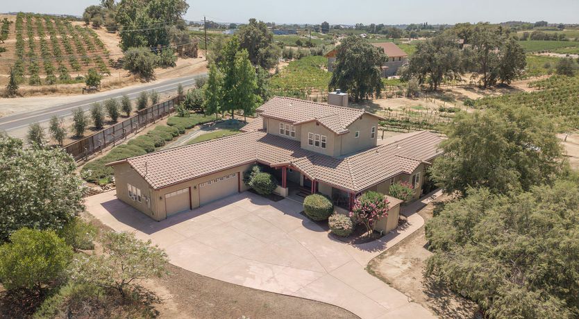 Photo of Vineyard Views