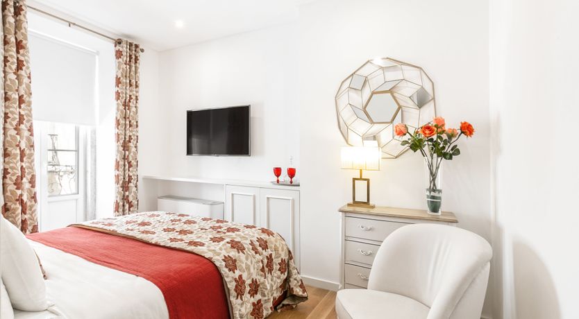 Photo of Everything's Coming Up Roses