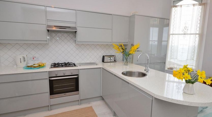 Photo of 2 Bed in Ilfracombe