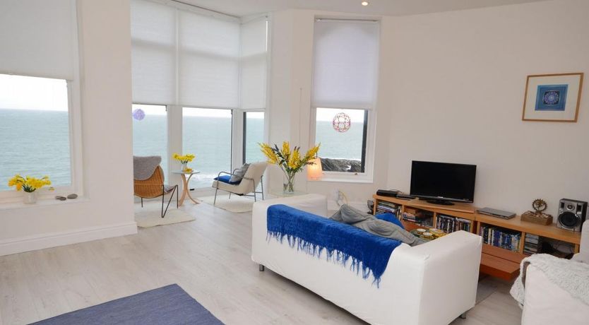 Photo of 2 Bed in Ilfracombe