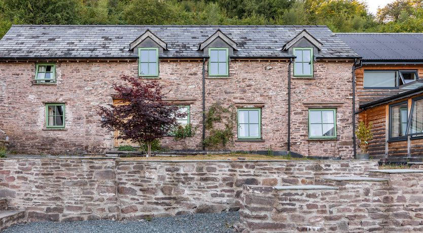 Photo of Black Mountains Farmhouse