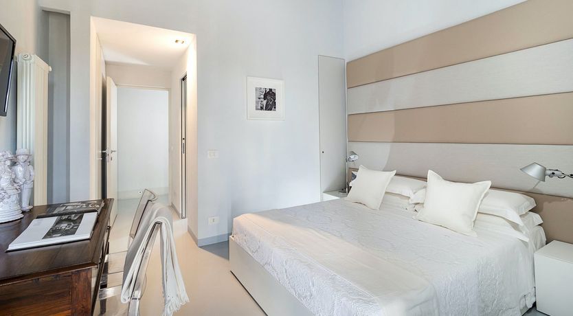 Photo of Emerald Myth