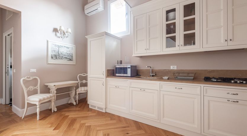 Photo of Florentine Fancy