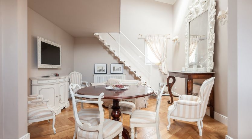 Photo of Florentine Fancy