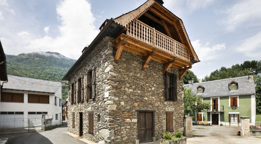 Photo of Beam & Brick