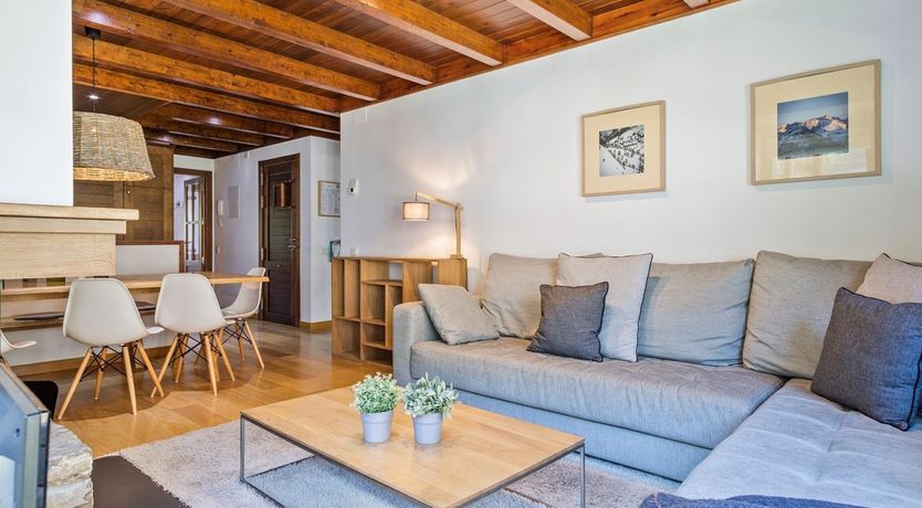 Photo of To the Slopes