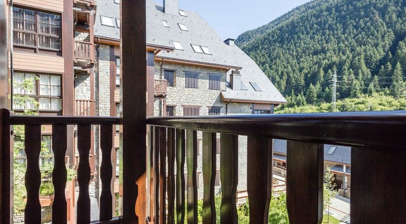 Photo of To the Slopes