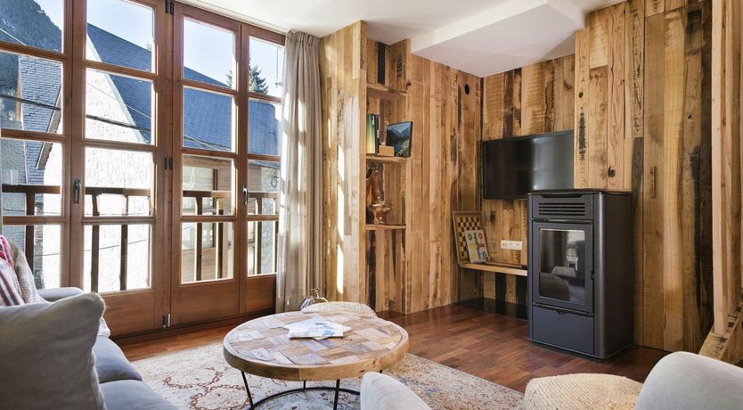 Photo of The Doe & The Stag