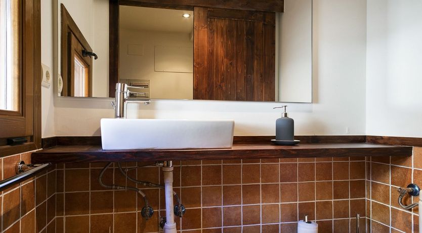 Photo of The Doe & The Stag