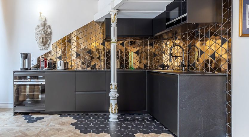 Photo of Free Man in Paris