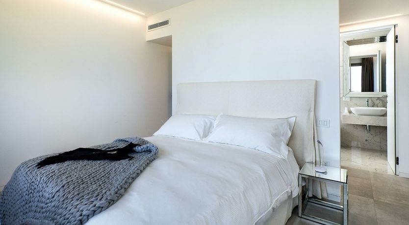 Photo of Eruptions Of Colour