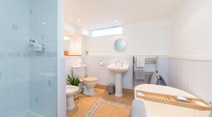 Photo of The Bookkeeper