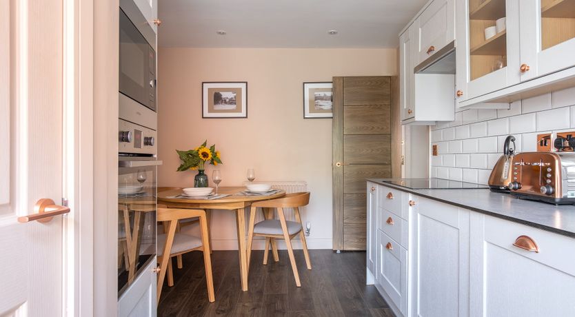 Photo of Meet in the Middle