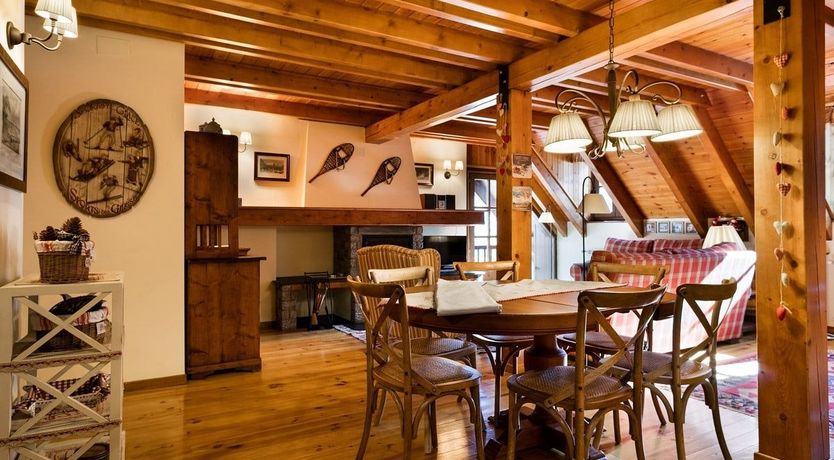 Photo of Pyrenean Lily