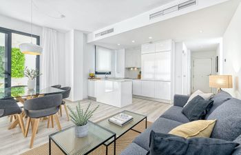 Simply White Apartment