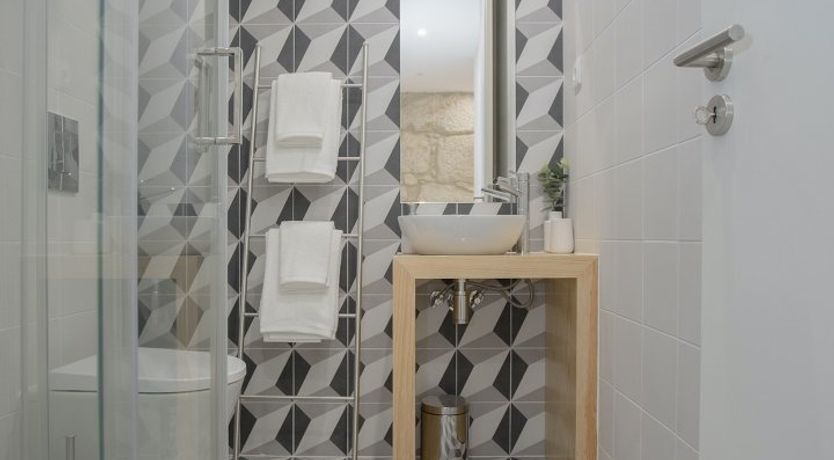 Photo of Light & Stone