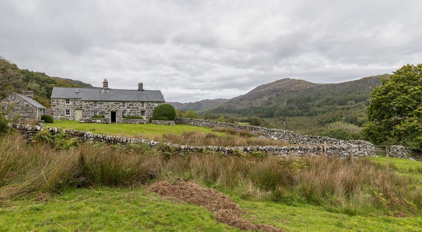 Photo of Mountain Mystique