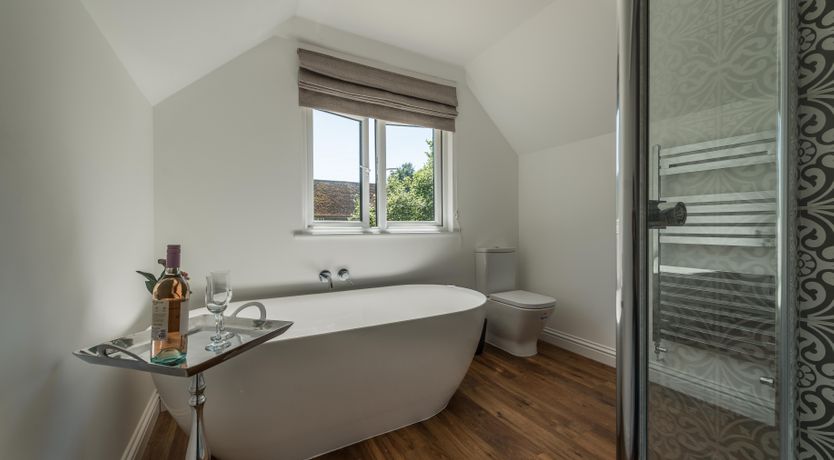 Photo of Red Hart Lodge