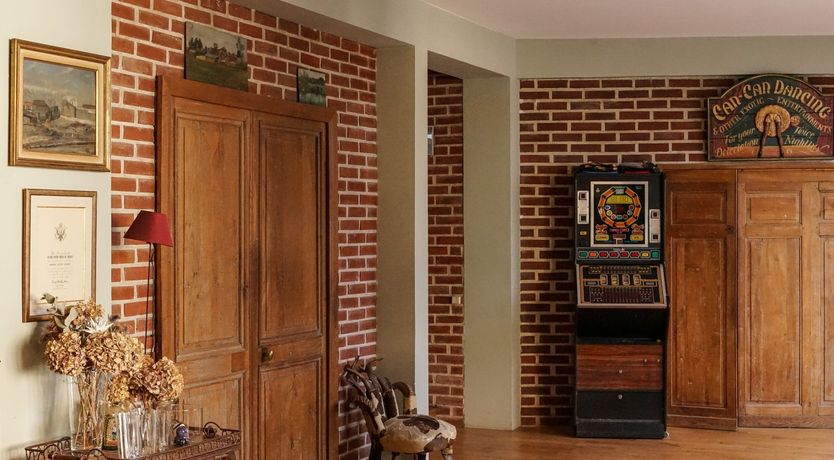 Photo of The Seamstress' Daydream