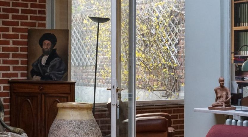 Photo of The Seamstress' Daydream