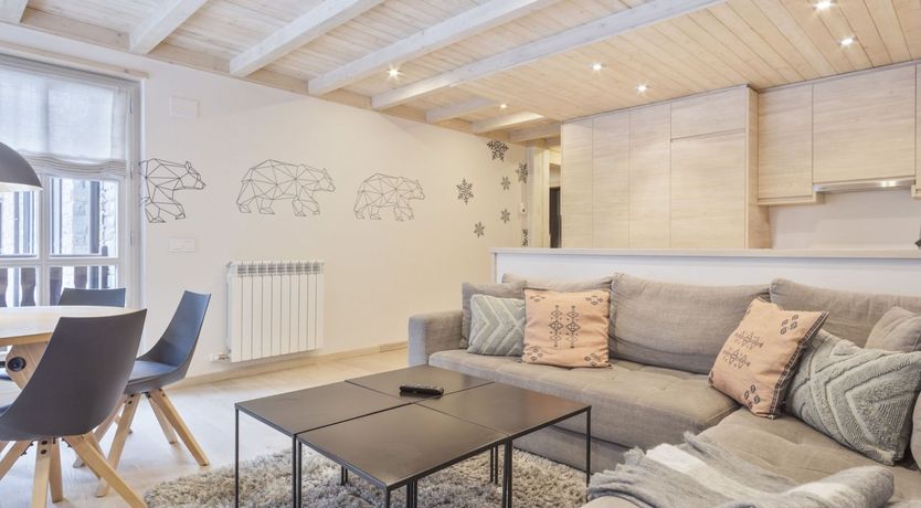 Photo of Polar Bear Prints