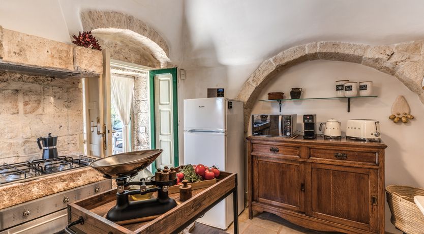 Photo of White Crocuses