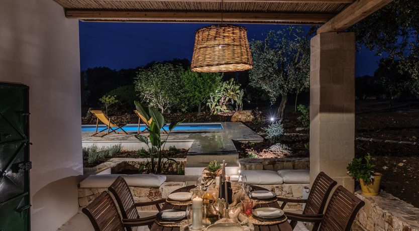 Photo of White Crocuses