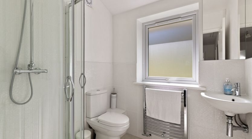 Photo of White Walian