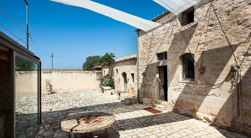 Photo of The Artist's Stone Studio