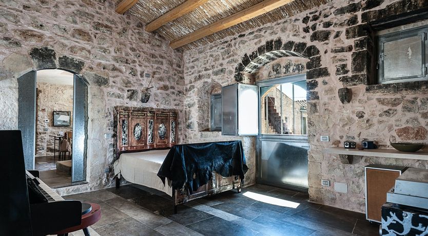 Photo of The Artist's Stone Studio