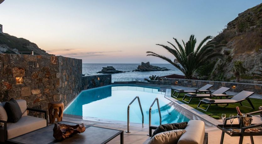 Photo of Beachfront Jewel