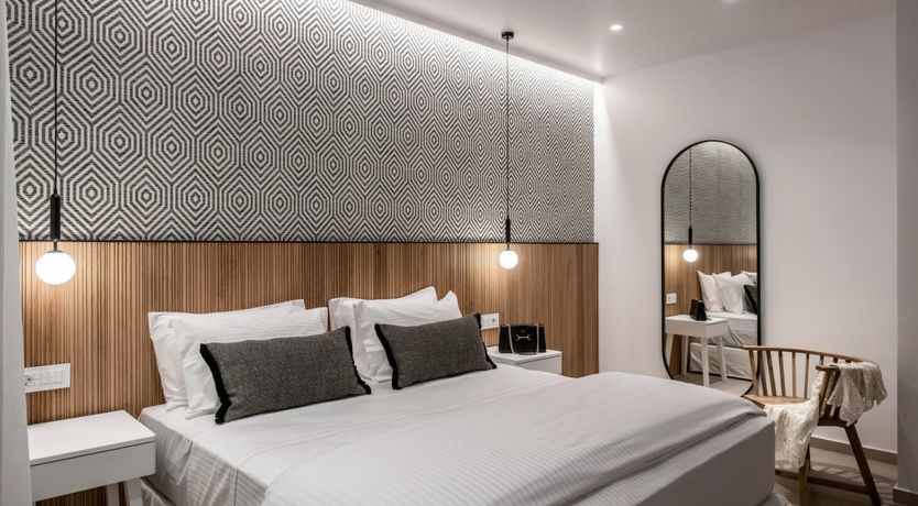 Photo of Made in Paradise