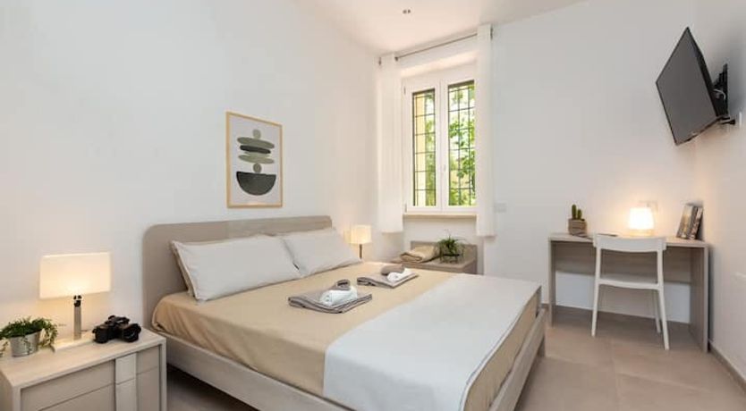 Photo of Road to the Lion's Den