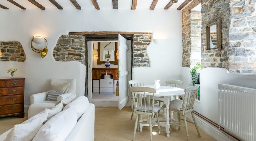 Photo of Monarch's Hideaway