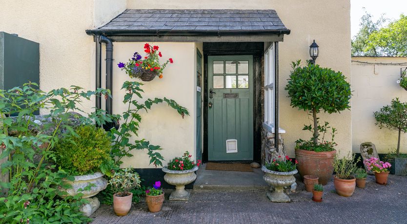 Photo of Monarch's Hideaway